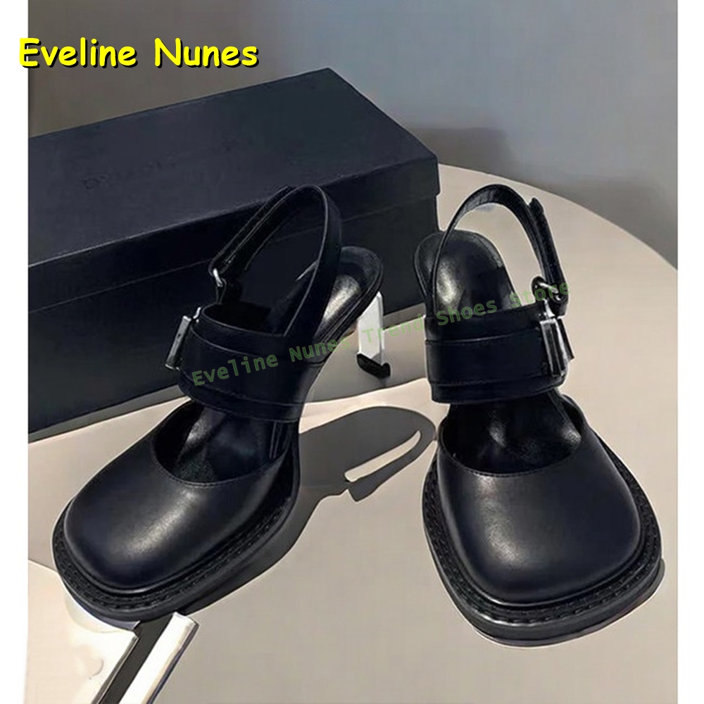 Sandals - Damen Schwarze Slingback-Mules mit eckiger Zehenpartie