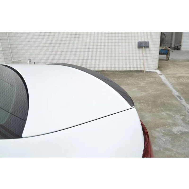 A6 C7 Carbonfaser Heckspoiler  – Boots Bewertung und Preis