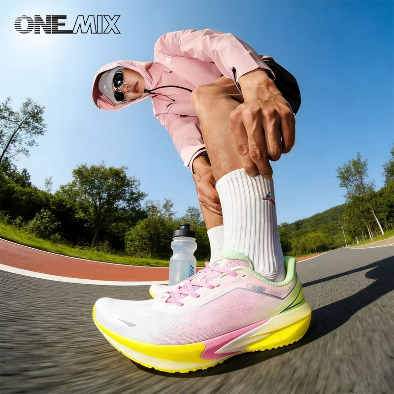 ONEMIX Laufschuhe für Herren,  – Reflective Night Running Shoes Bewertung und Preis